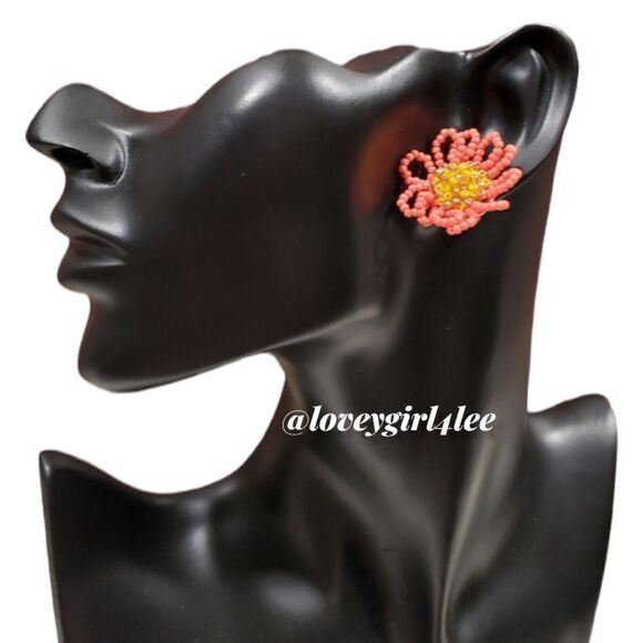 NEW CORAL RICE BEAD STUD EARRINGS - Picture 2 of 9